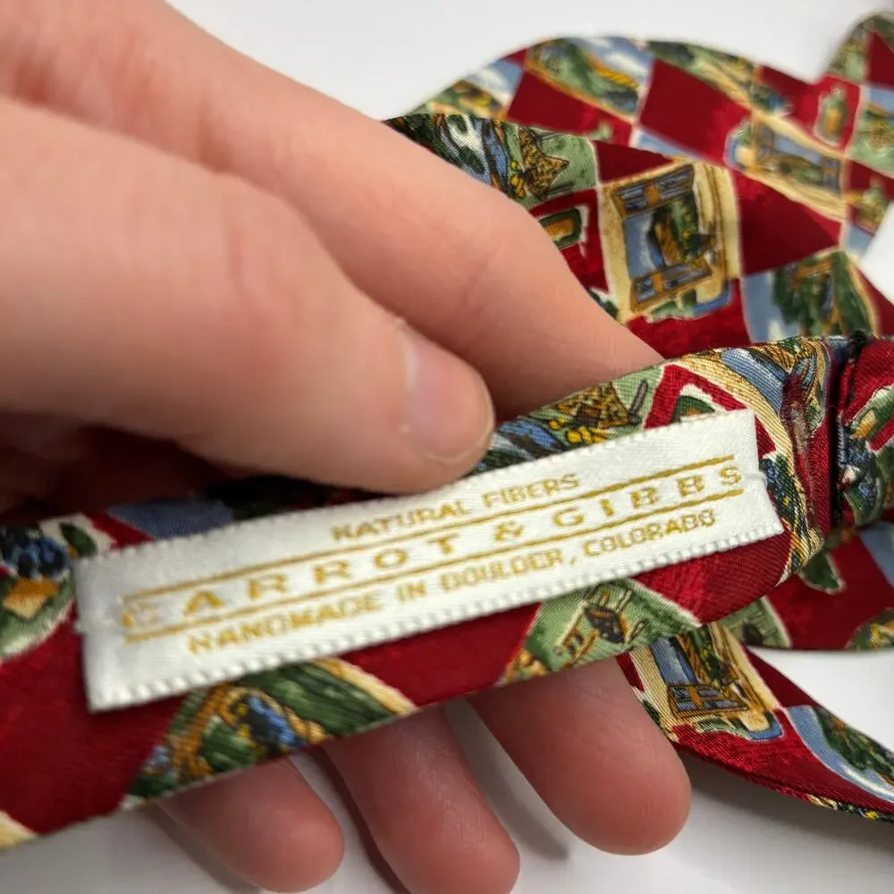 Vintage Carrot & Gibbs Red Wine Italian Vineyard Print Bow Tie Button Back